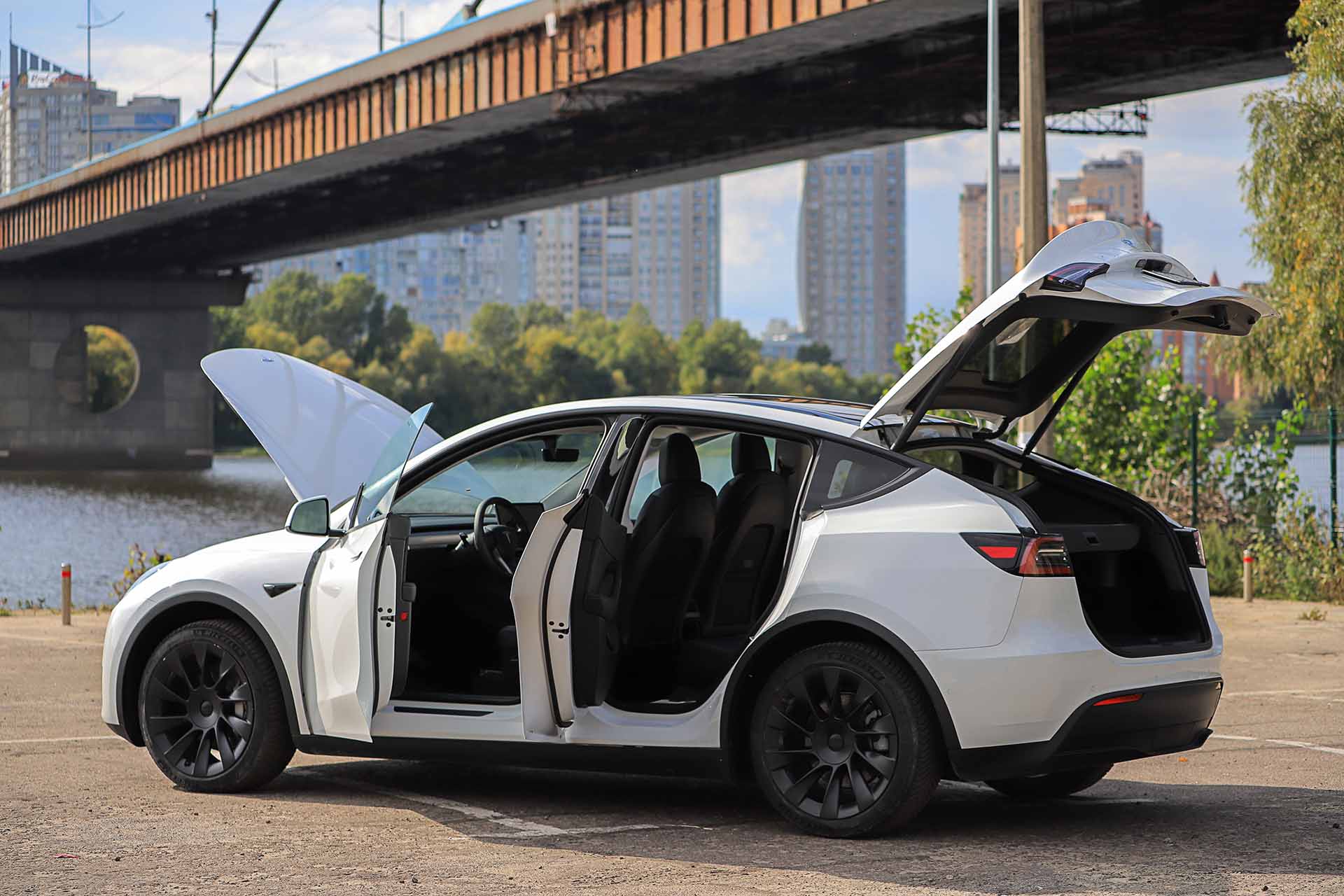 Tesla Model X Vs Y Which Electric Suv Is Right For You All About