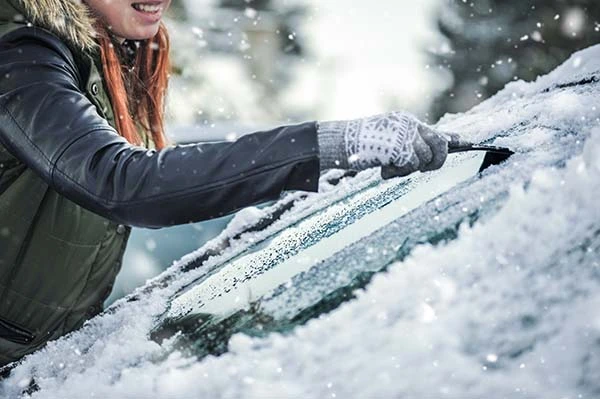 Extreme weather surely can cause the windshield wipers to break