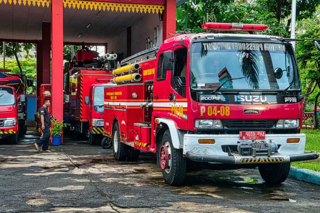 An Isuzu fire truck